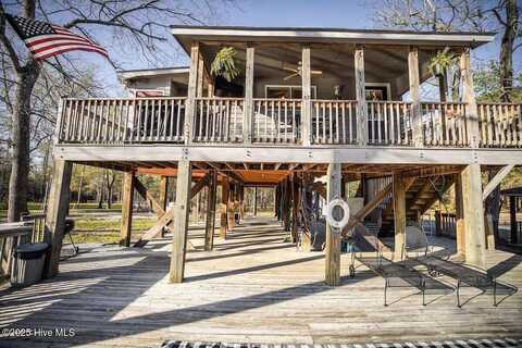 199 Bear Run Road, Burgaw, NC 28425