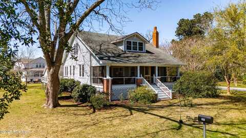 205 High Street, Oriental, NC 28571