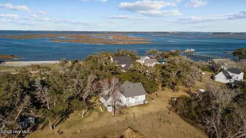 122 Charlie Lewis Lane, Beaufort, NC 28516