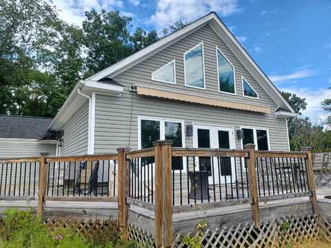 6815 VISCOE Road, Radford, VA 24141