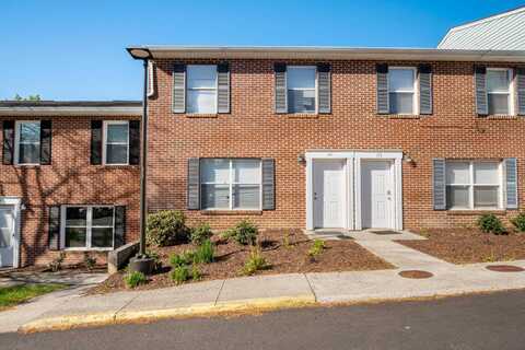 175 CLOVER VALLEY Circle, Blacksburg, VA 24060