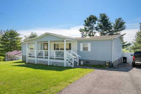 605 Circle Drive, Pembroke, VA 24136