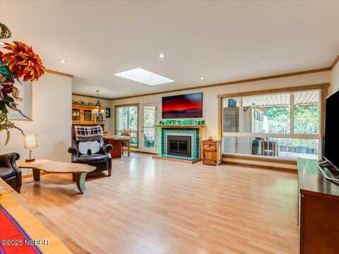 4217 Encore Drive, Santa Barbara, CA 93110