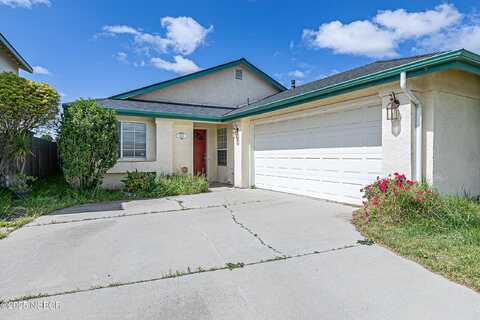 4255 Shadowcrest Drive, Santa Maria, CA 93455