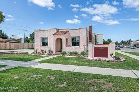 323 Vine Street, Santa Maria, CA 93454