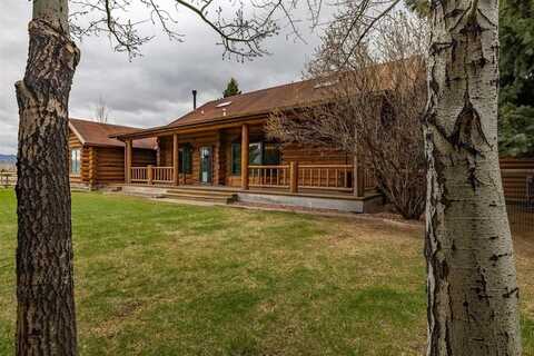 17 Talon Dr, Cody, WY 82414