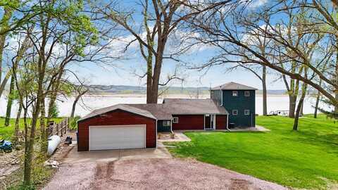 32185 Ponderosa Dr., Burbank, SD 57010