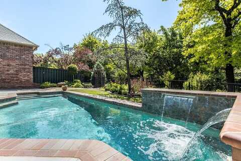1208 Wood Way, Edmond, OK 73034