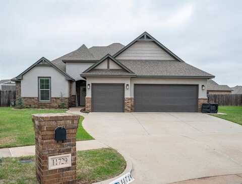 11729 SW 26th Court, Yukon, OK 73099