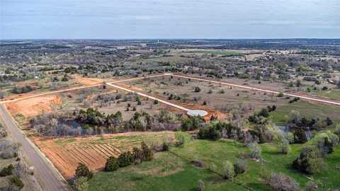 1926 S Blackberry Bend, Guthrie, OK 73044