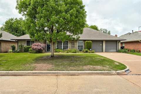 8501 Lakeaire Drive, Oklahoma City, OK 73132