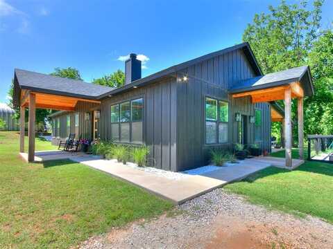 13035 S Pennsylvania Avenue, Edmond, OK 73025