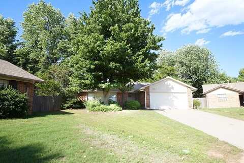 305 Cherryvale Road, Edmond, OK 73003