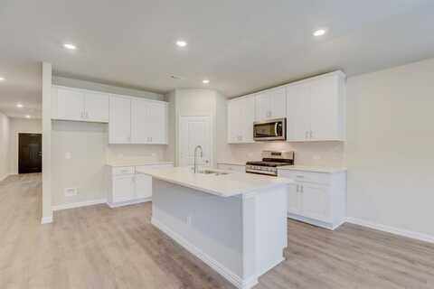 811 Easthill Drive, Princeton, TX 75071