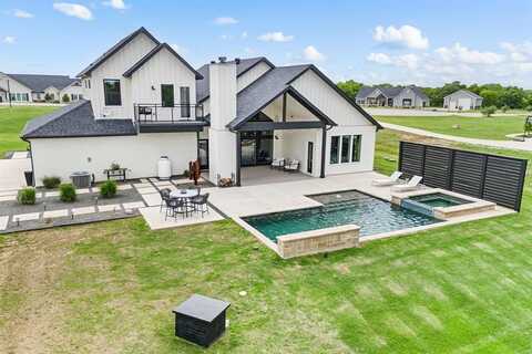 130 Nicholas Way, Decatur, TX 76234