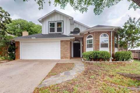 8825 Tyne Trail, Fort Worth, TX 76118
