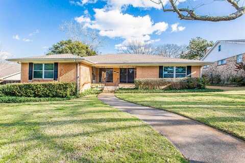 7010 Kingsbury Drive, Dallas, TX 75231