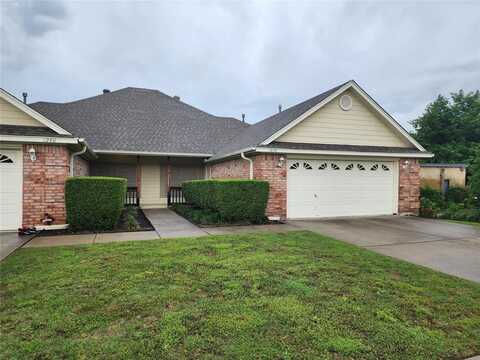 1236 TRAILWOOD Drive, Hurst, TX 76053