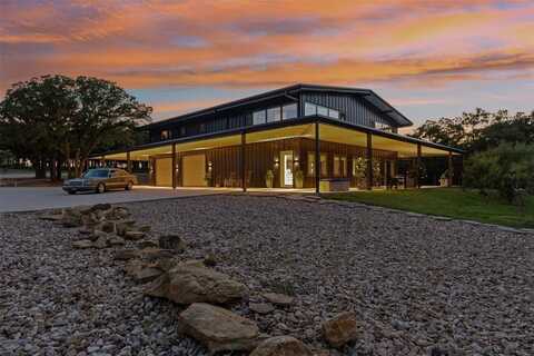 5556 County Road 406, Grandview, TX 76050