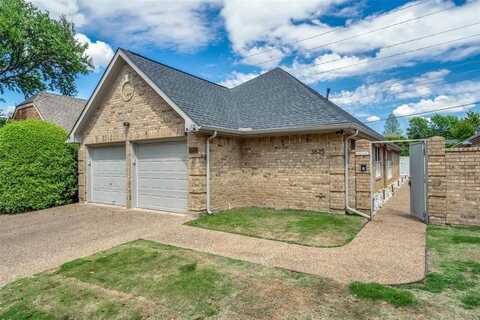 3825 Canot Lane, Addison, TX 75001