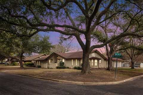5506 Lake Highlands Drive, Waco, TX 76710