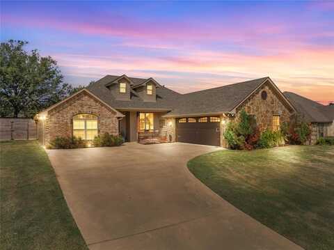 252 Heritage Court, Lindale, TX 75771