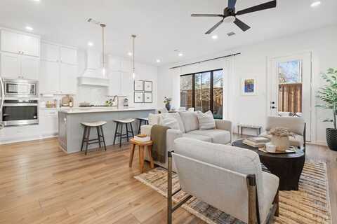 2249 Rook Drive, Dallas, TX 75211