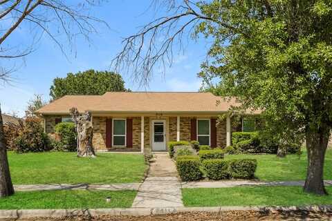 2118 Wilderness Trail, Grand Prairie, TX 75052
