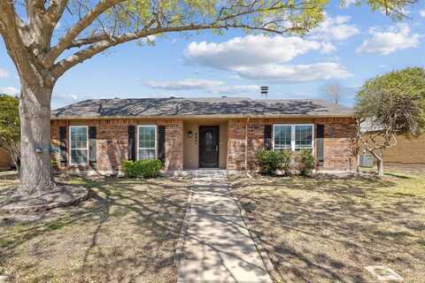 8901 Westfield Drive, Rowlett, TX 75088