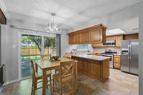 6624 Oaklawn Drive, Watauga, TX 76148