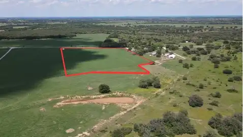 1952 County Road 103, Comanche, TX 76442