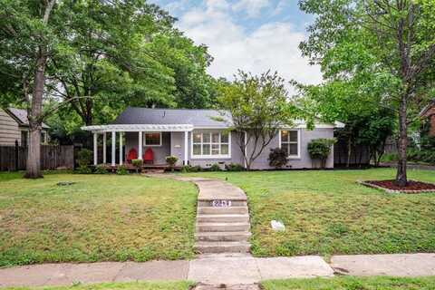 2217 Yucca Avenue, Fort Worth, TX 76111