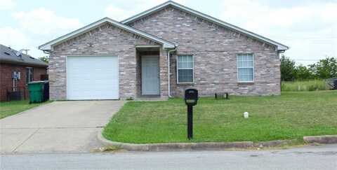 1710 Manor Garden, Greenville, TX 75401