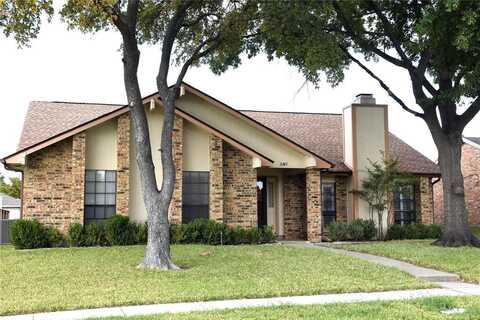 2045 Cologne Drive, Carrollton, TX 75007