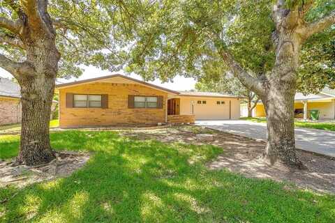 4012 Sioux Court, Granbury, TX 76048