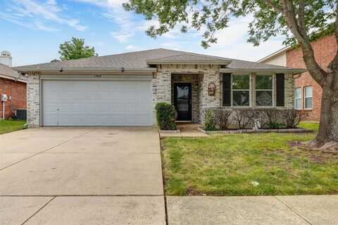 1960 Lariat Drive, Fort Worth, TX 76247