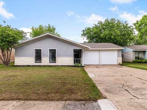 425 Stonehenge Drive, Arlington, TX 76014