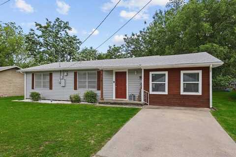 420 Buchanan Street, Whitesboro, TX 76273