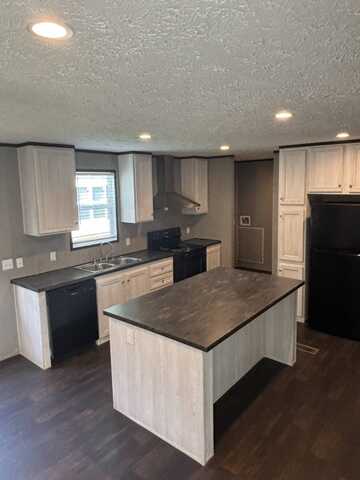 3150 Plateau Dr, Columbus, GA 31903