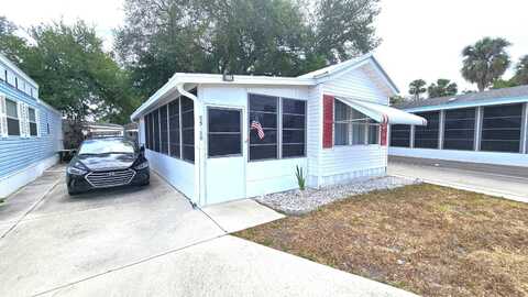 17200 Pioneer St, North Fort Myers, FL 33917
