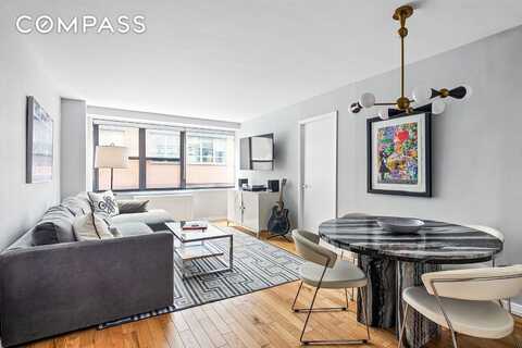 7 East 14th Street, New York, NY 10003