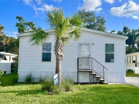 6550 Hidden Oaks Drive, North Fort Myers, FL 33917