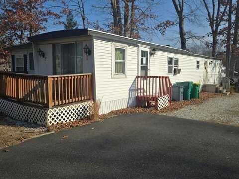 2 Luceille Drive, Pittsgrove, NJ 08318