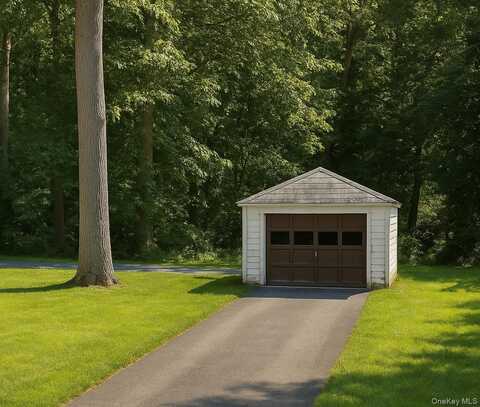 629 Park Avenue, West Hempstead, NY 11552