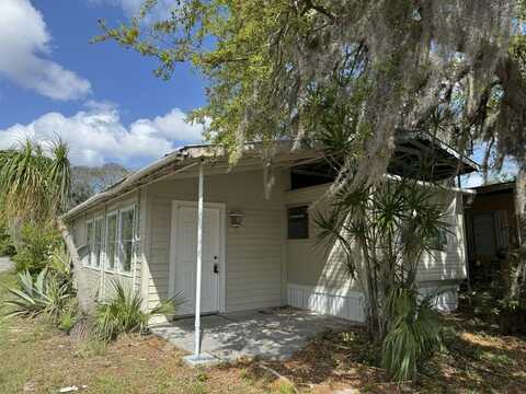 21 Sunset Blvd, Mt Dora, FL 32757