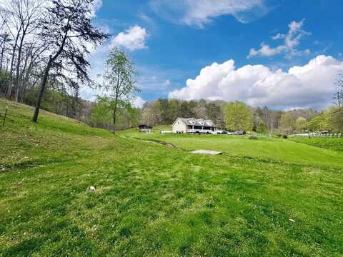 3500 Arnoldsburg Road, Arnoldsburg, WV 25234