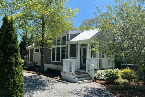 14 Empire Lane, Flat Rock, NC 28731
