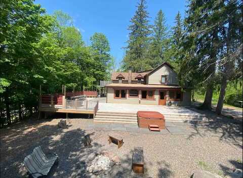 21 Garfield, Hunter, NY 12442