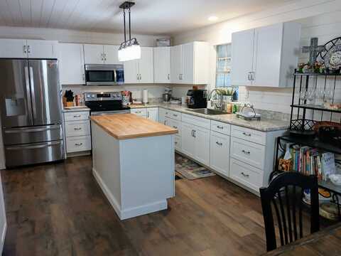 7300 20th St, Vero Beach, FL 32966