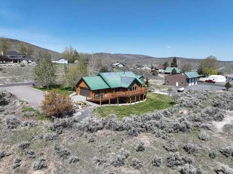 68798 Loop Drive, Hines, OR 97738